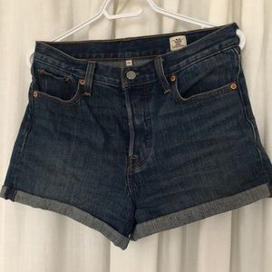 Denim Levi’s high waisted shorts, Large